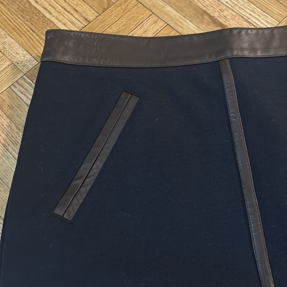 Club Monaco Skirt - Picture 2 of 3